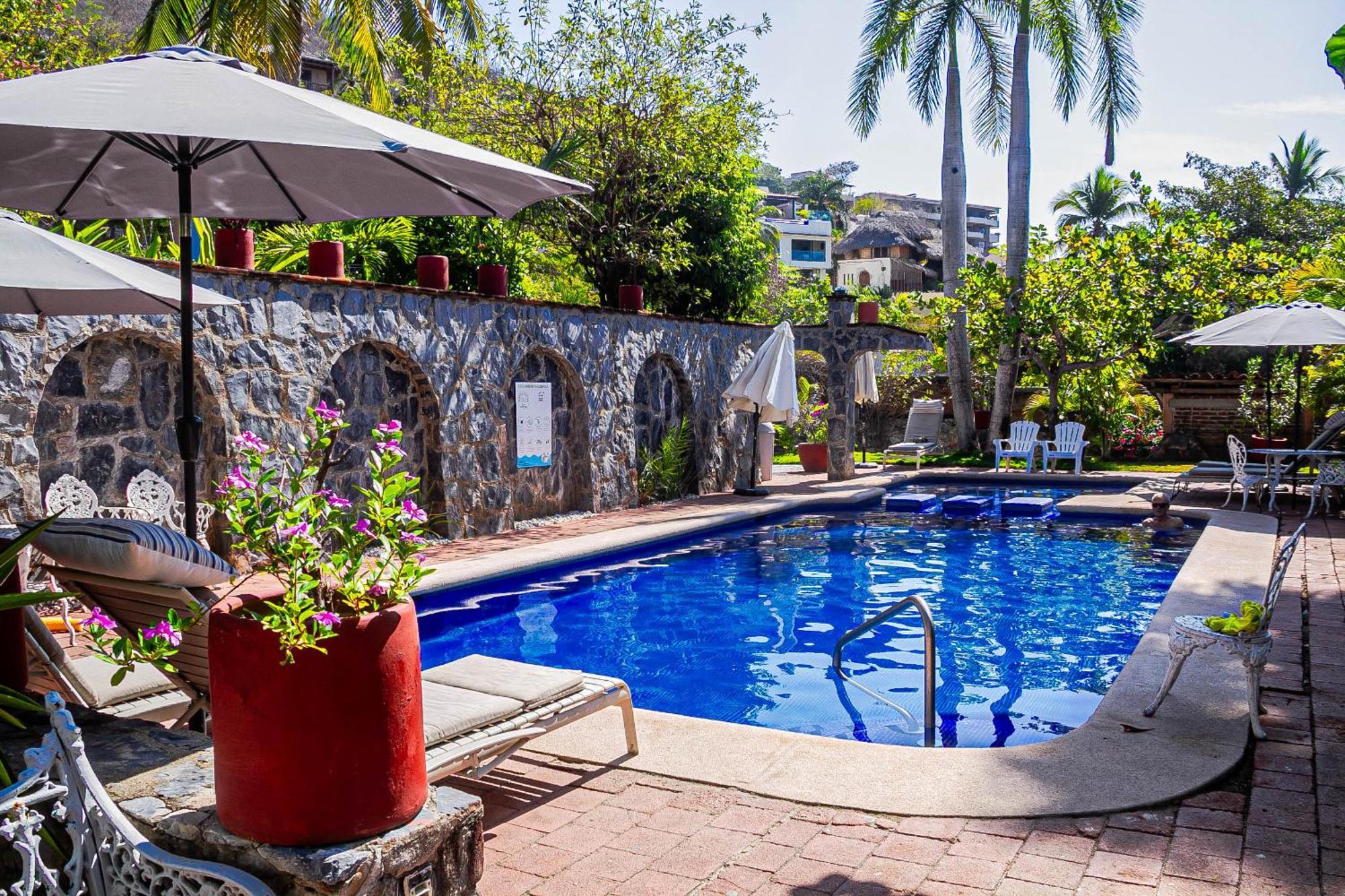 Hotel Villas Ema Zihuatanejo Esterno foto